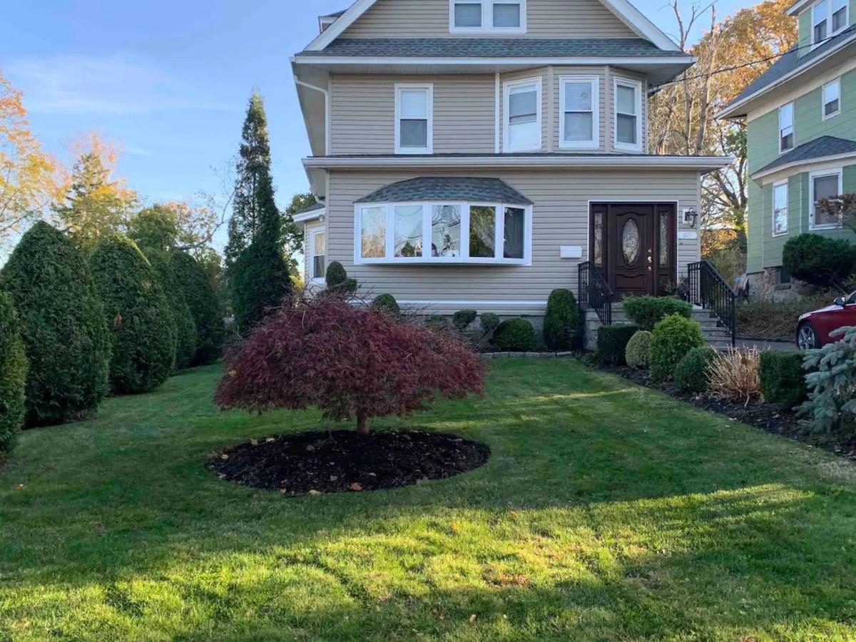 Historical Neighborhood Home New Rochelle Extérieur photo